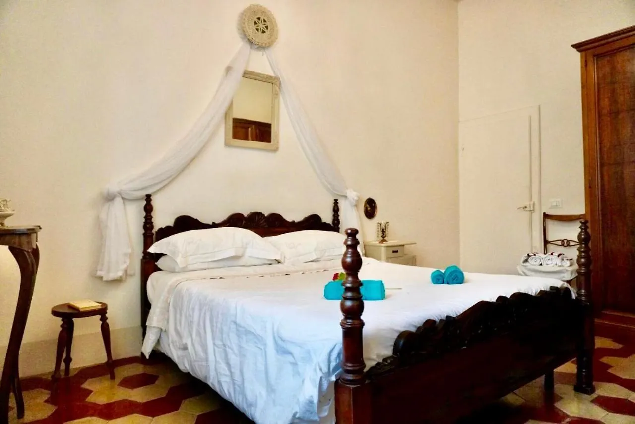 Suite Apartament Montevarchi Guest house