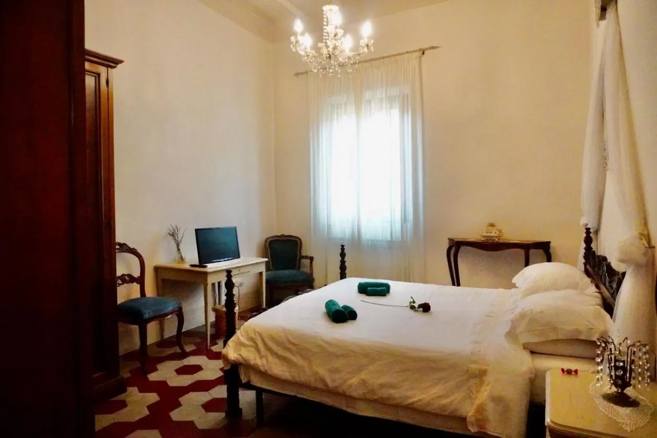 Suite Apartament Montevarchi